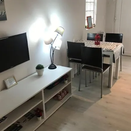 Coqueto Apartamento Con Aparcamiento Андай
