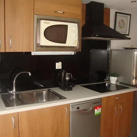 Coqueto Apartamento Con Aparcamiento *
