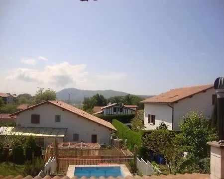 Coqueto Apartamento Con Aparcamiento Андай